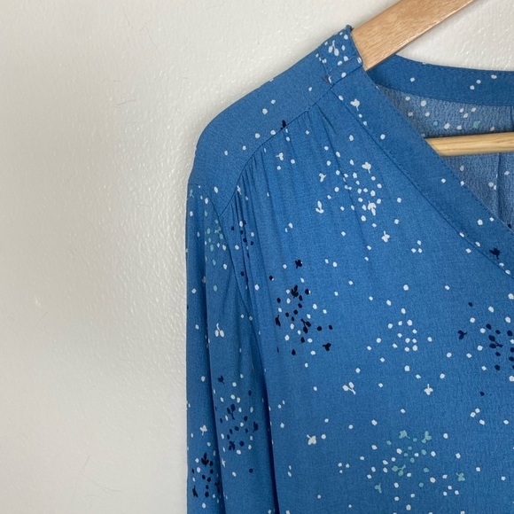 Croft & Barrow Women's Floral Top Size XL Color Blue 3/4 Sleeve Semi Sheer - Picture 3 of 12